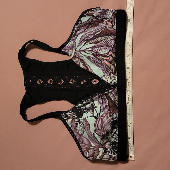 Reversible bathing suit top - Picture 3 of 4